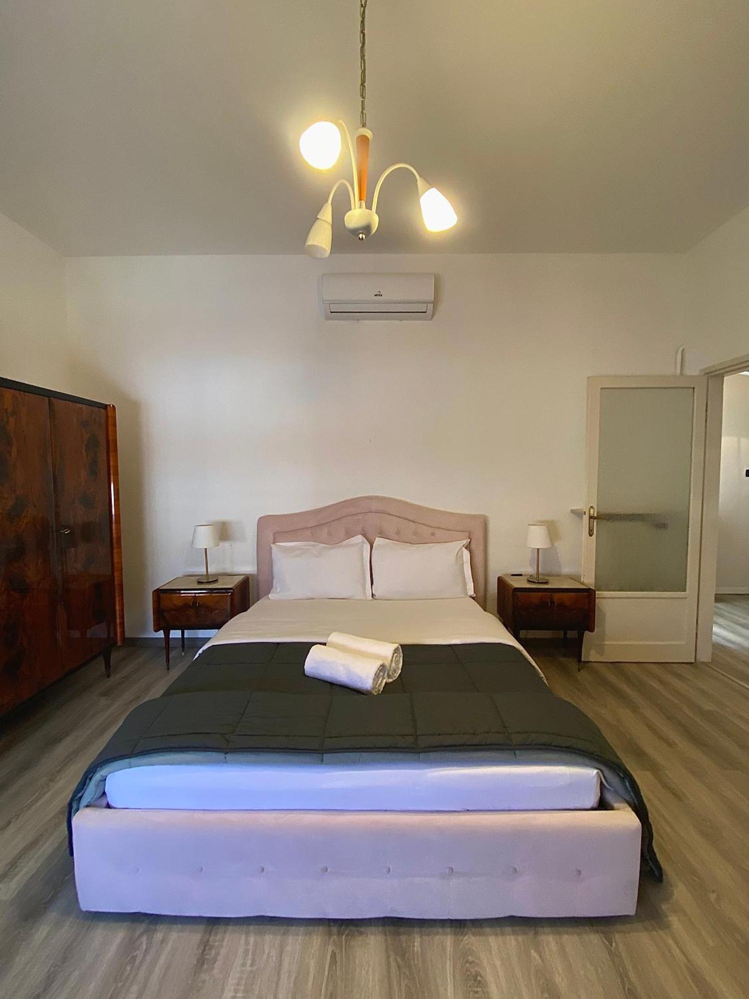 Casa Sara Como Lake Parcheggio Interno Privato Чернобио Екстериор снимка